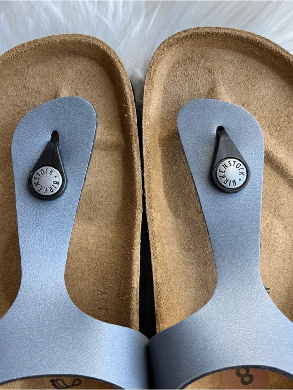 🆕Birkenstock Gizeh Grey
Metallic Thong Sandal Size 8 - Picture 6 of 9